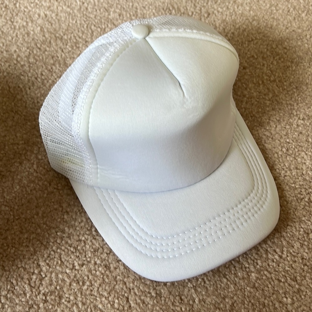 NWOT Foam White Trucker Mesh Hat Cap